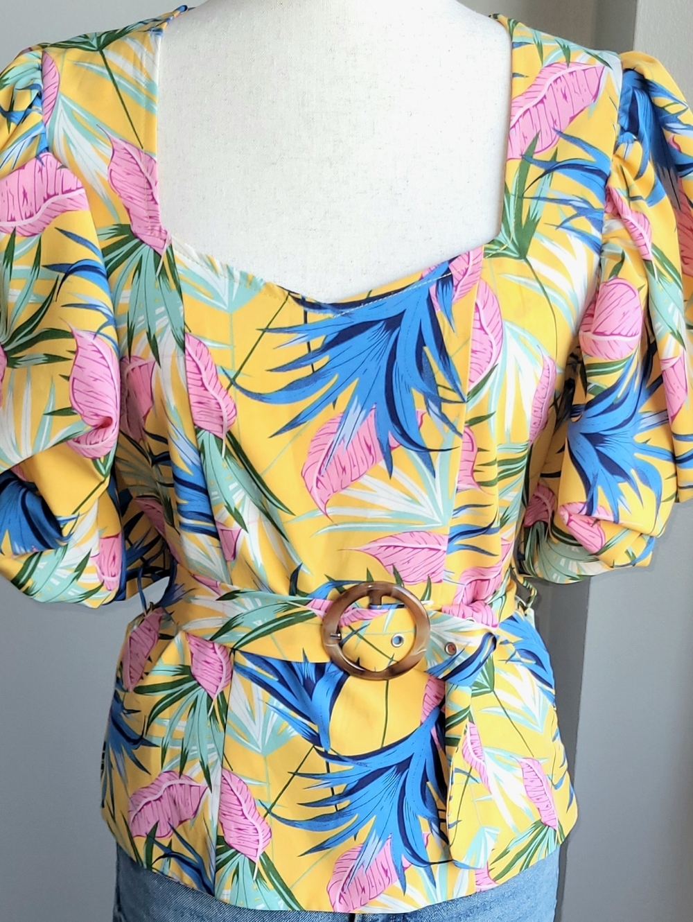 Mocha Apparel Yellow Tropical Floral Puff Sleeve Belted Blouse M Peasant